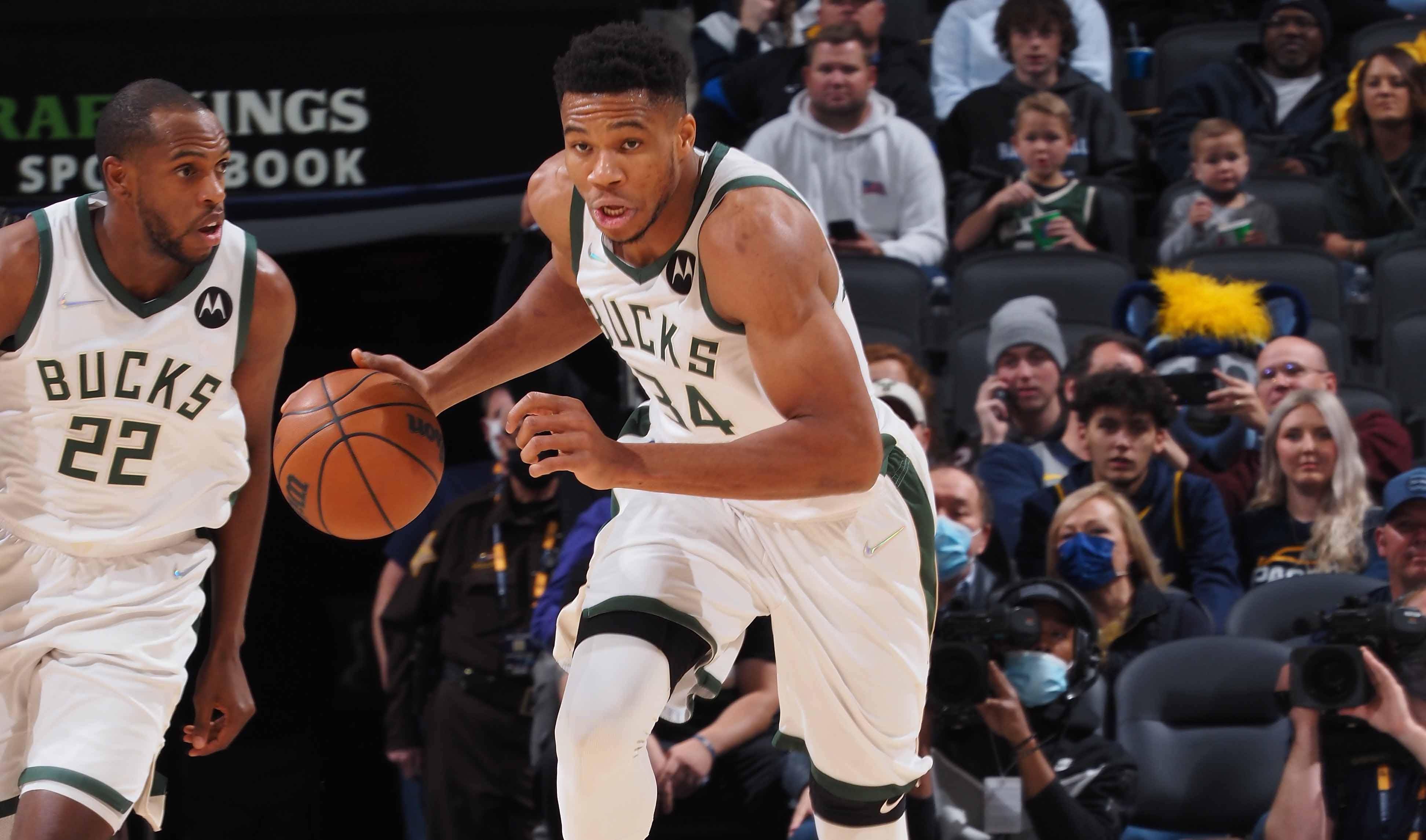 吉拉西多特生涯欧冠已打入15球，队史仅次于罗伊斯和莱万（吉拉西多特欧冠进球达15球，队史仅次罗伊斯与莱万）