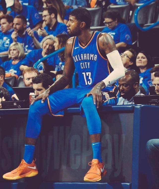 足协评议：成都蓉城胡荷韬进球被吹是误判，点球没判是错误（足协通报：成都蓉城胡荷韬进球被误吹，未判点球亦属错判）